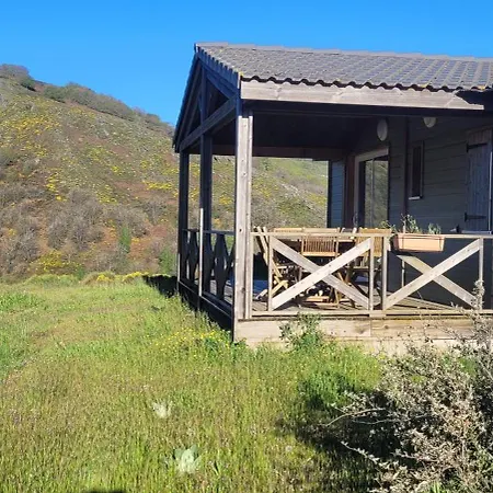 Le Refuge De *